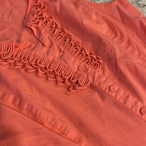 Excellent condition Talbots blouse - Picture 2 of 3